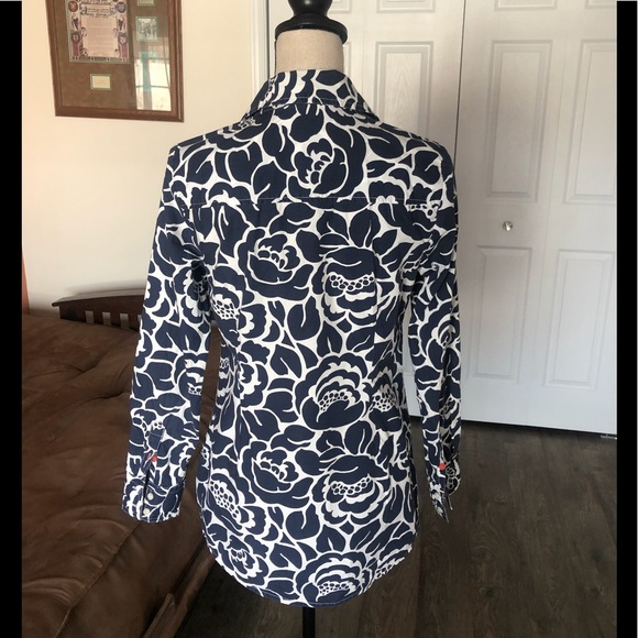 BODEN navy and white patterned button down shirt - Picture 8 of 8
